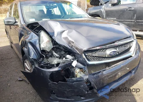 2011 Subaru Legacy 2.5I Limited z USA, uszkodzony, nr VIN 4S3BMBK63B3213553